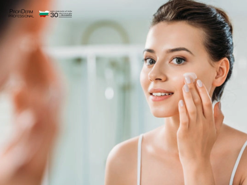 kem dưỡng ẩm cho da khô nhạy cảm kem dưỡng ẩm cho da khô nhạy cảm